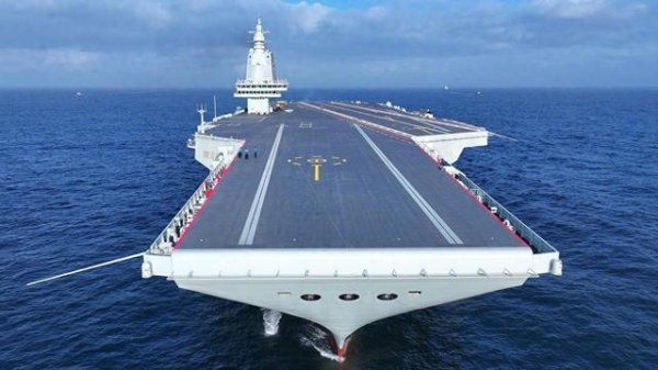 红河配资 福建舰战斗状态连夜南下，赶在国庆前刷号服役？